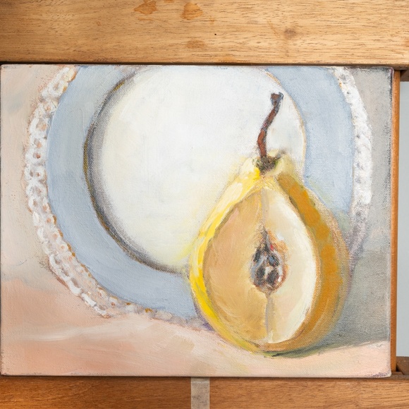 Still life oil painting "Pear and plate" , 8"x10" , original oil on canvas - Picture 3 of 5